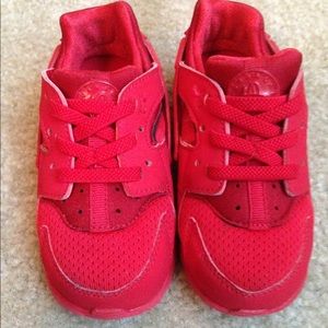 Toddler boy Nike shoes